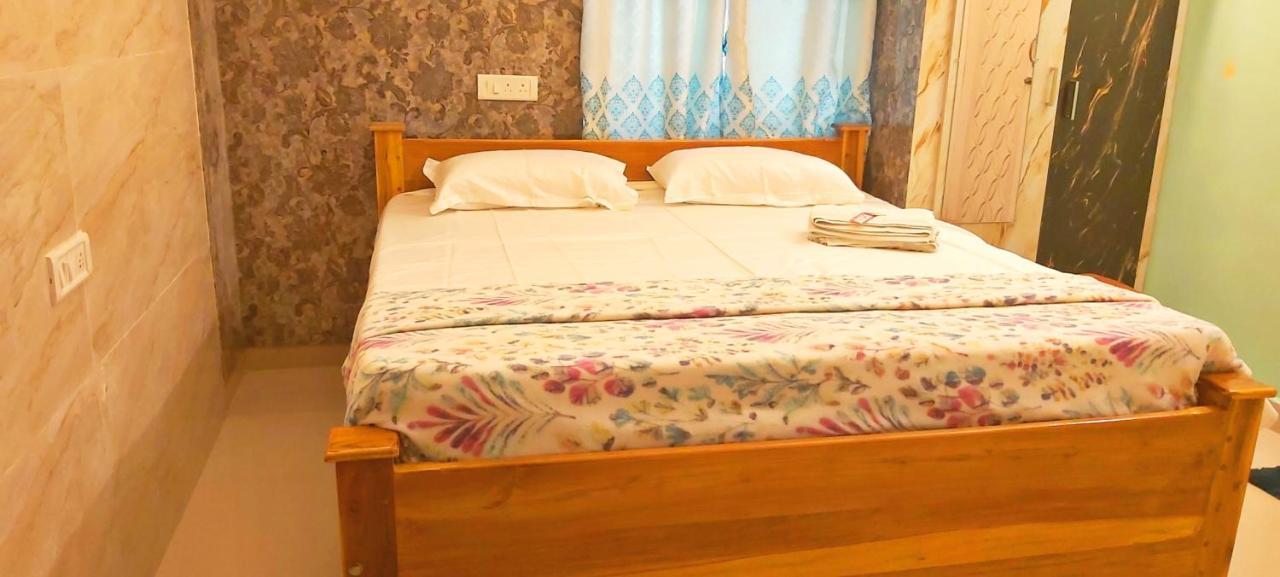 Mahalakshmi Homestay Káncsipuram Kültér fotó
